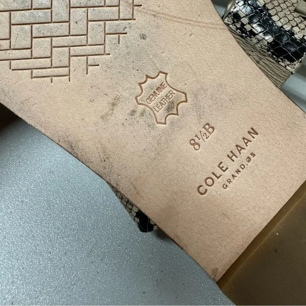 Cole Haan Grand Series Strappy Leather Sandals Women 8.5 Snake Print Cream Beach